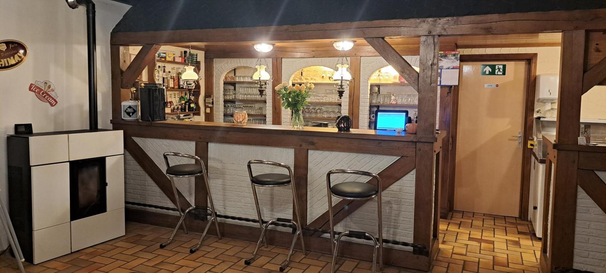Dikke Vriend , Herberg & Taverne Chiny Exteriör bild