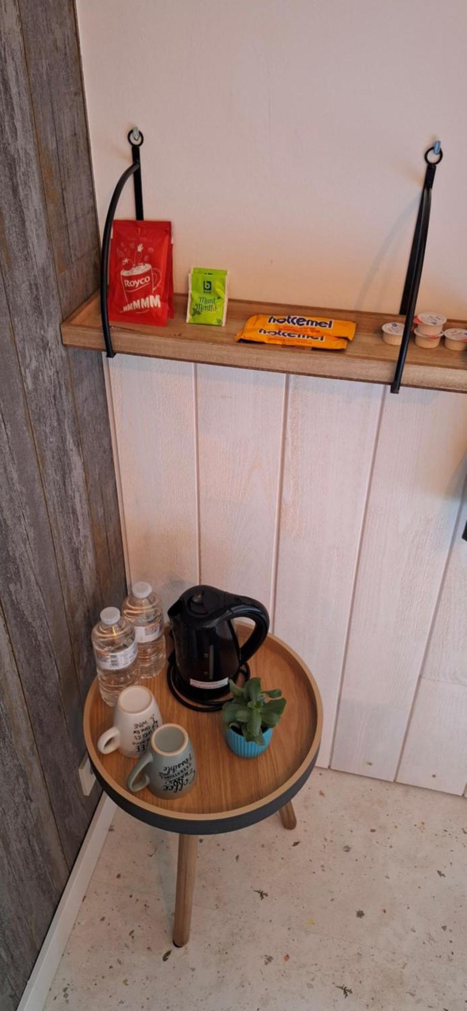 Dikke Vriend , Herberg & Taverne Chiny Exteriör bild